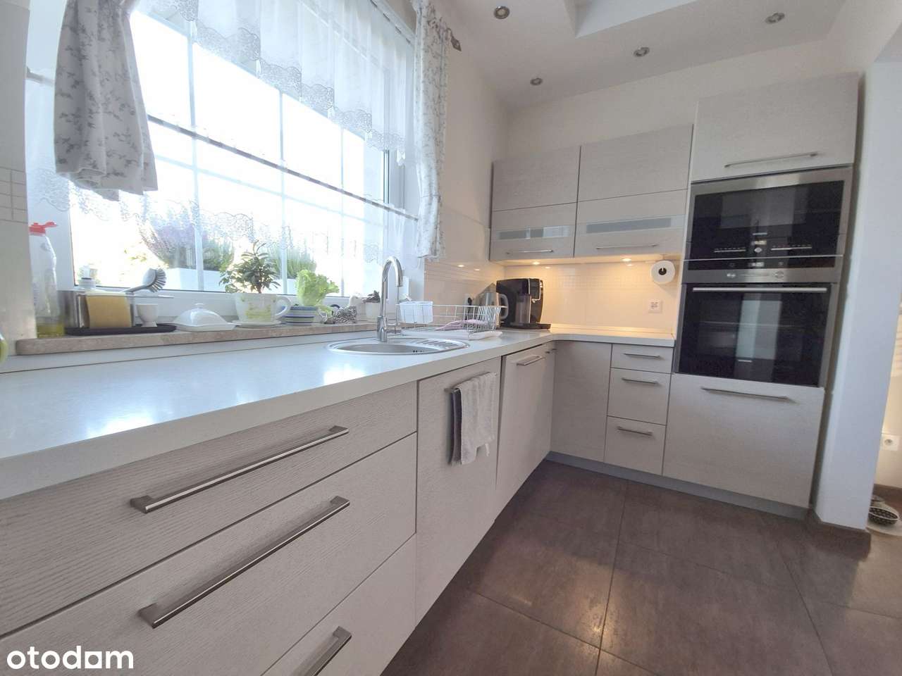 funkcjonalny dom parterowy w fajnej lokalizacji miasta-8