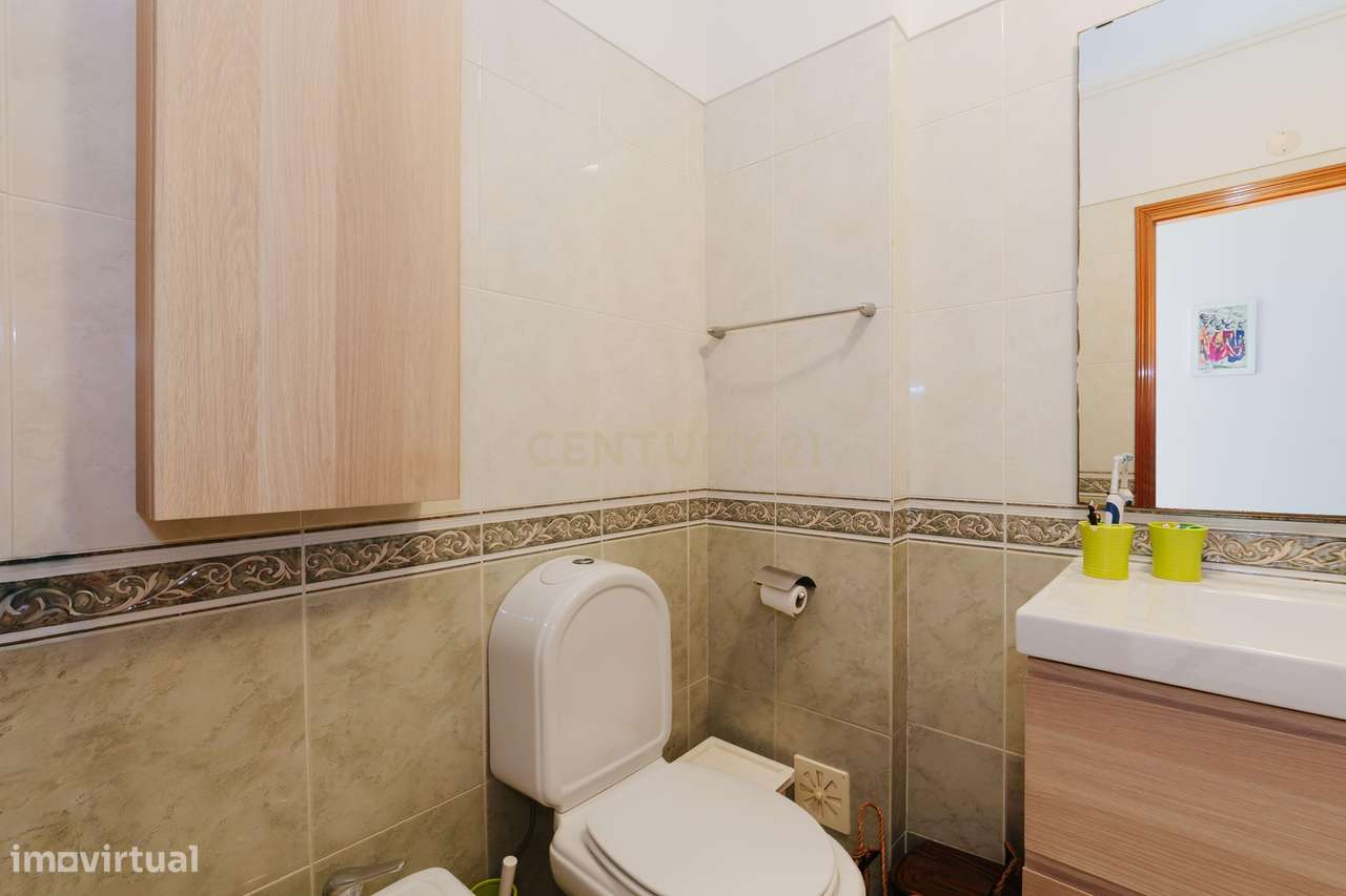 Apartamento T3 em Santa Iria de Azoia, Loures-12
