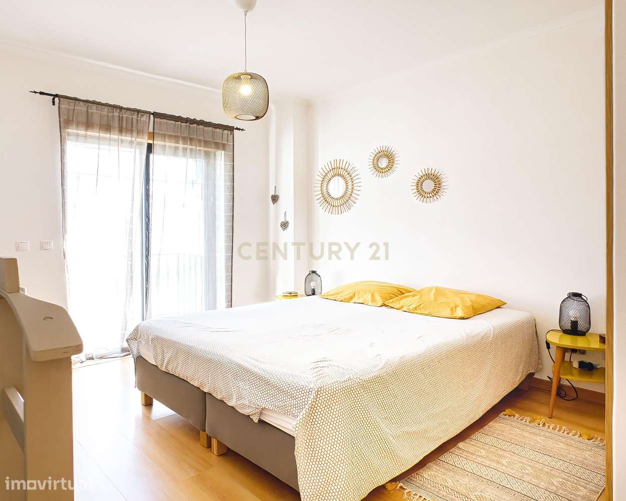 Charmosa Moradia T2 - Quintal -Zona de lazer - Excelente Exposição Sol - Grande imagem: 3/21