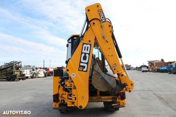 JCB 3CX - 5