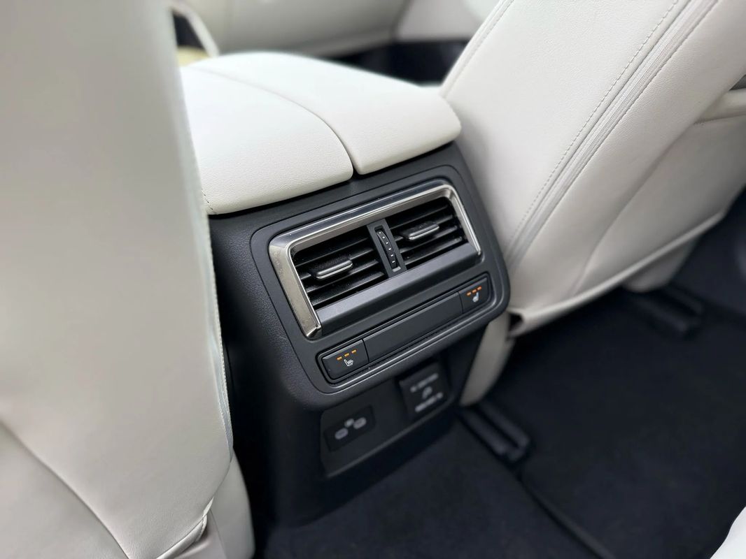Mazda CX-60 e-Skyactiv PHEV Takumi - 23