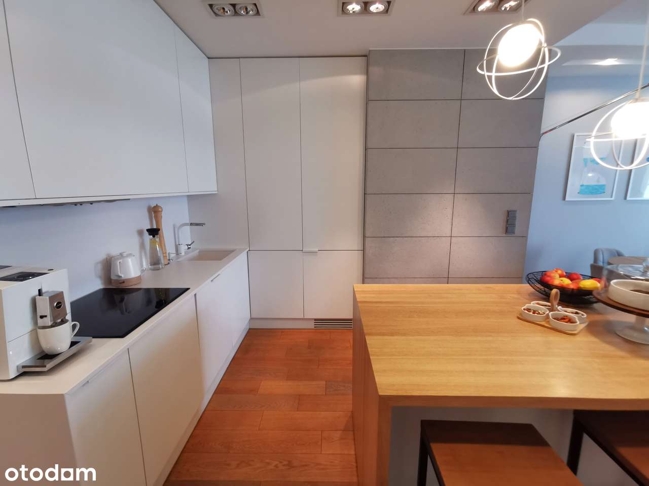 Wilanów,wszystkomające z gustem,garaż,balkon,klima,schowek-1