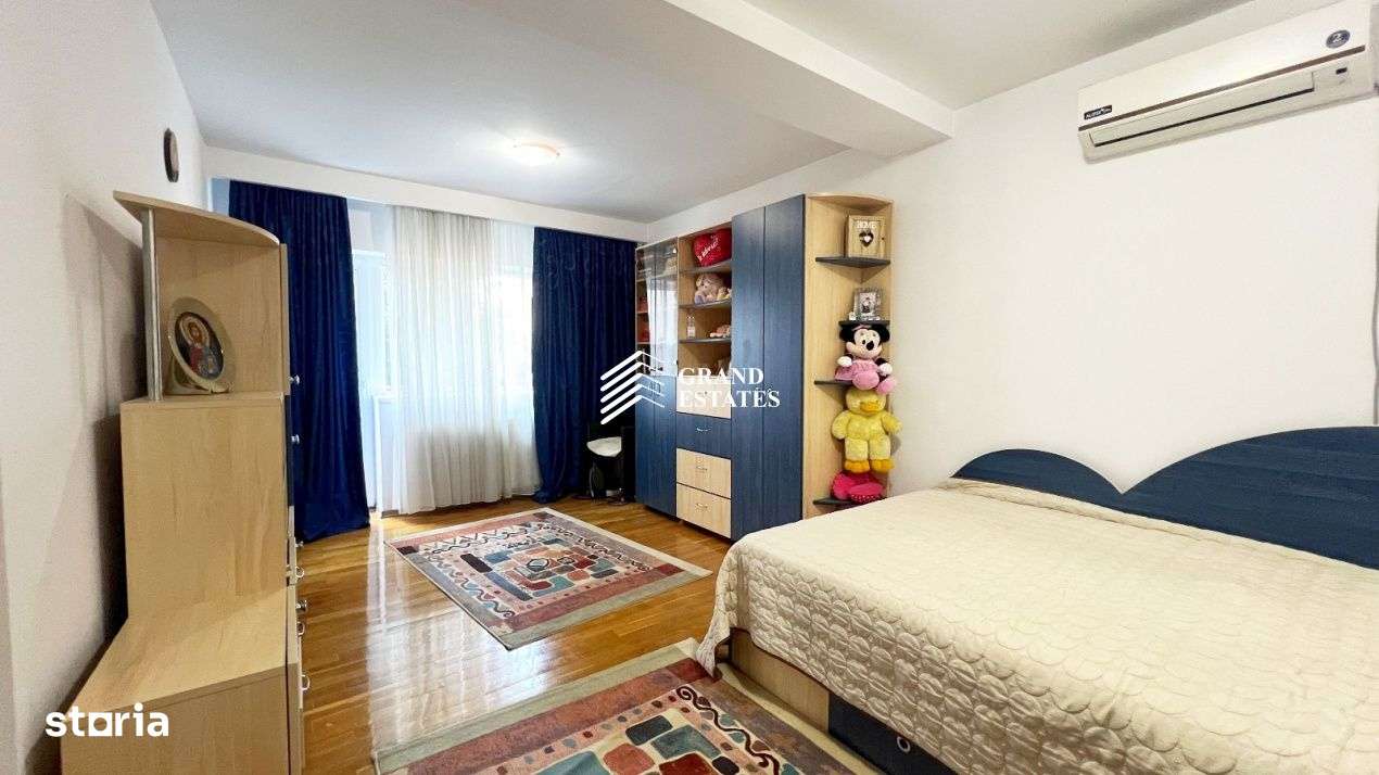 Casa individuala 5 camere I Posibil spatiu comercial I 300 mp I Parcul-9