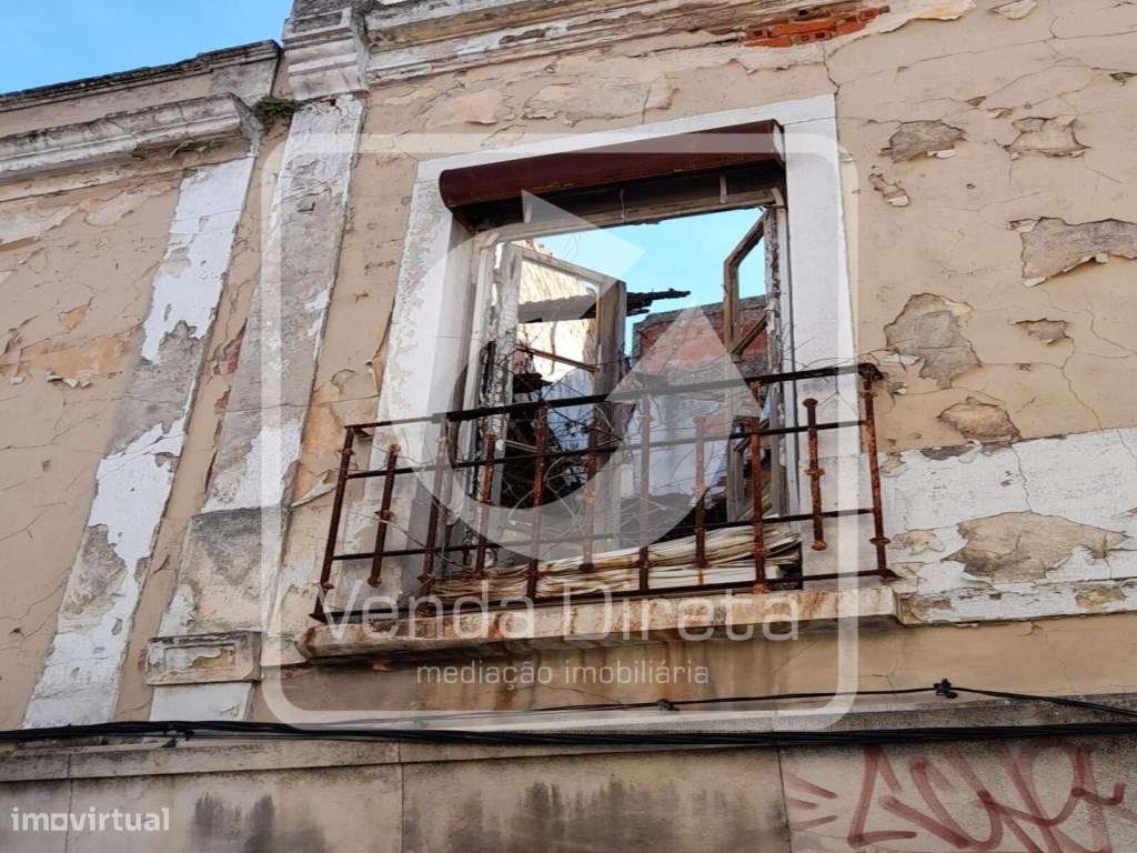 Prédio de uso misto - Comércio e Habitação, no centro histórico do ...-9
