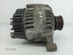 Alternador Volkswagen Passat (3B2) - 3