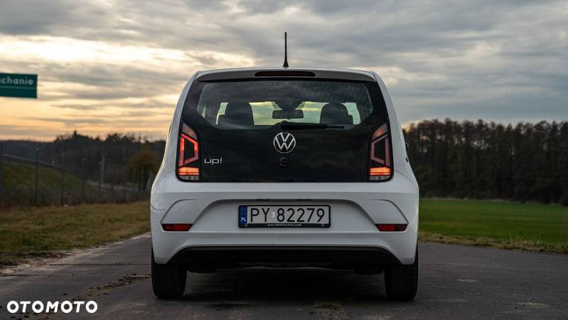 Volkswagen up! 1.0 move - 8