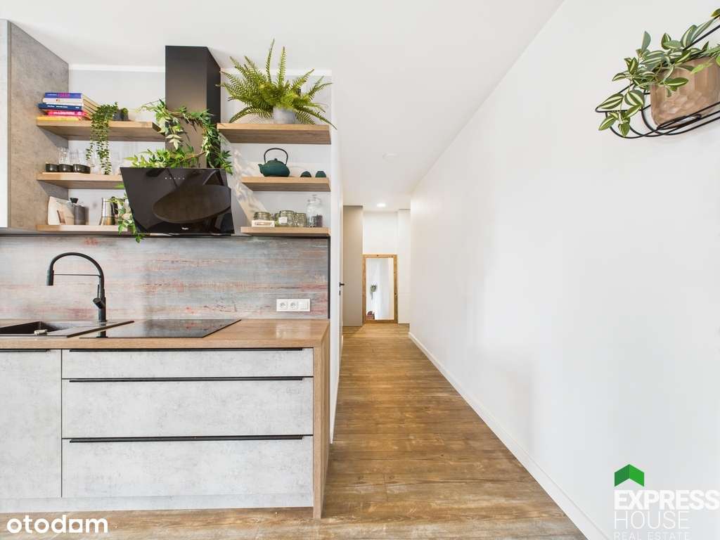 Apartament w sercu Jeżyc z miejscem parkingowym