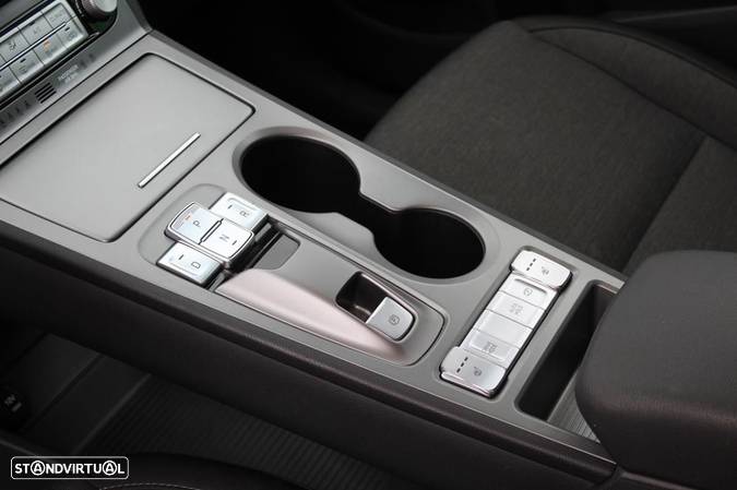 Hyundai Kauai EV 64kWh Premium+LED - 37