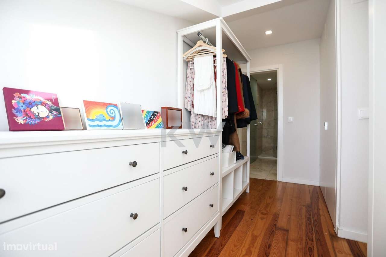 Espaçoso apartamento duplex T4+1,  com vista Rio, na Calçada da Ajuda. - Grande imagem: 2/38