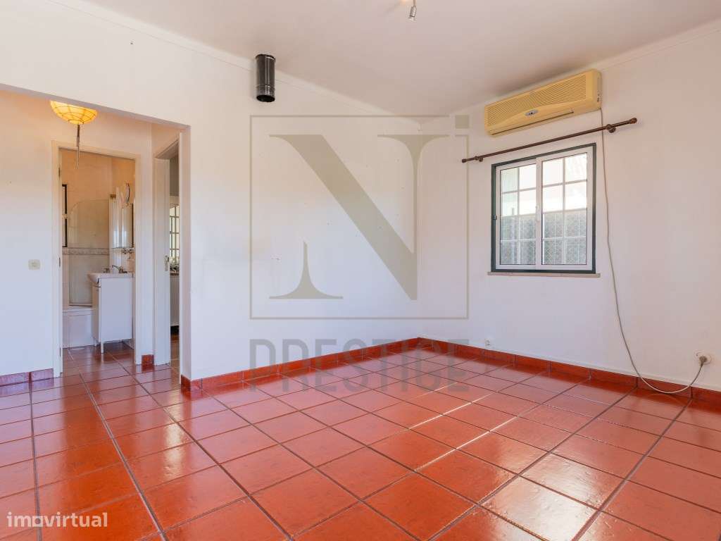 Moradia T2 na Rocha Nova-9