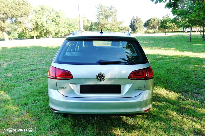 VW Golf Variant 1.6 TDi Highline DSG - 18