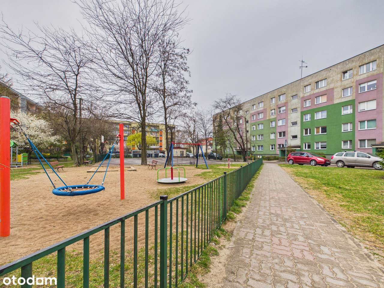 4 pokoje z oddzielną kuchnią i dużym balkonem w dobrej lokalizacji!-18