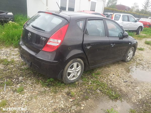 Macara dreapta spate Hyundai I30 - 1