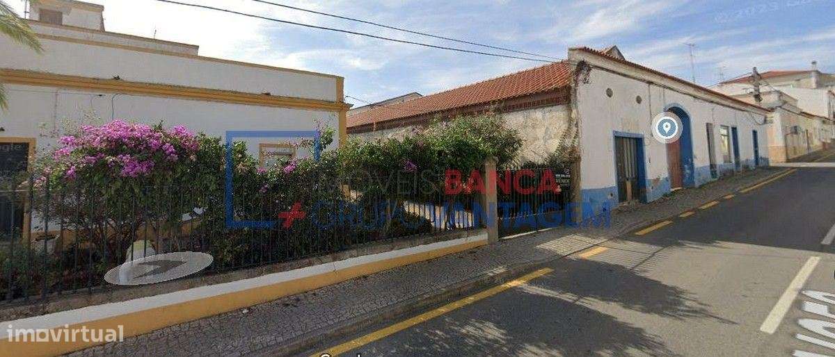 Lote habitação/alojamento local ou armazém Reguengos de Monsaraz - Grande imagem: 2/24