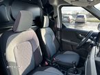 Ford Transit Courier - 14