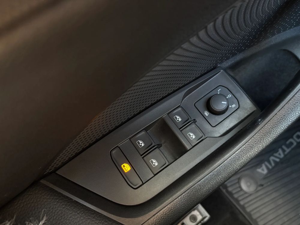 Skoda Octavia Salon Polska FV23%