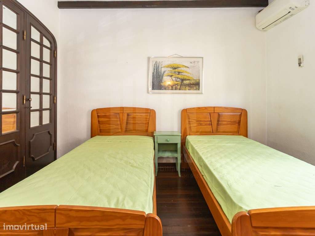 Moradia com vista panorâmica sobre Lisboa-12