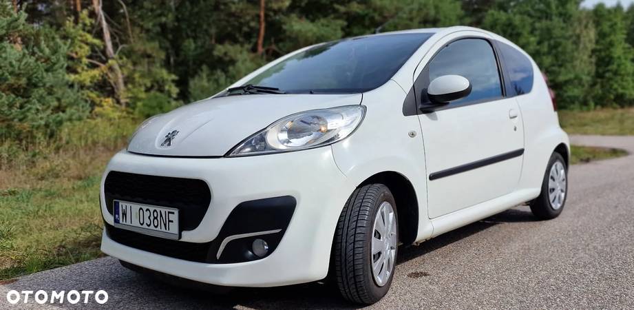 Peugeot 107 1.0 Trendy - 1