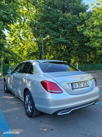 Mercedes-Benz C 200 4Matic 9G-TRONIC - 3