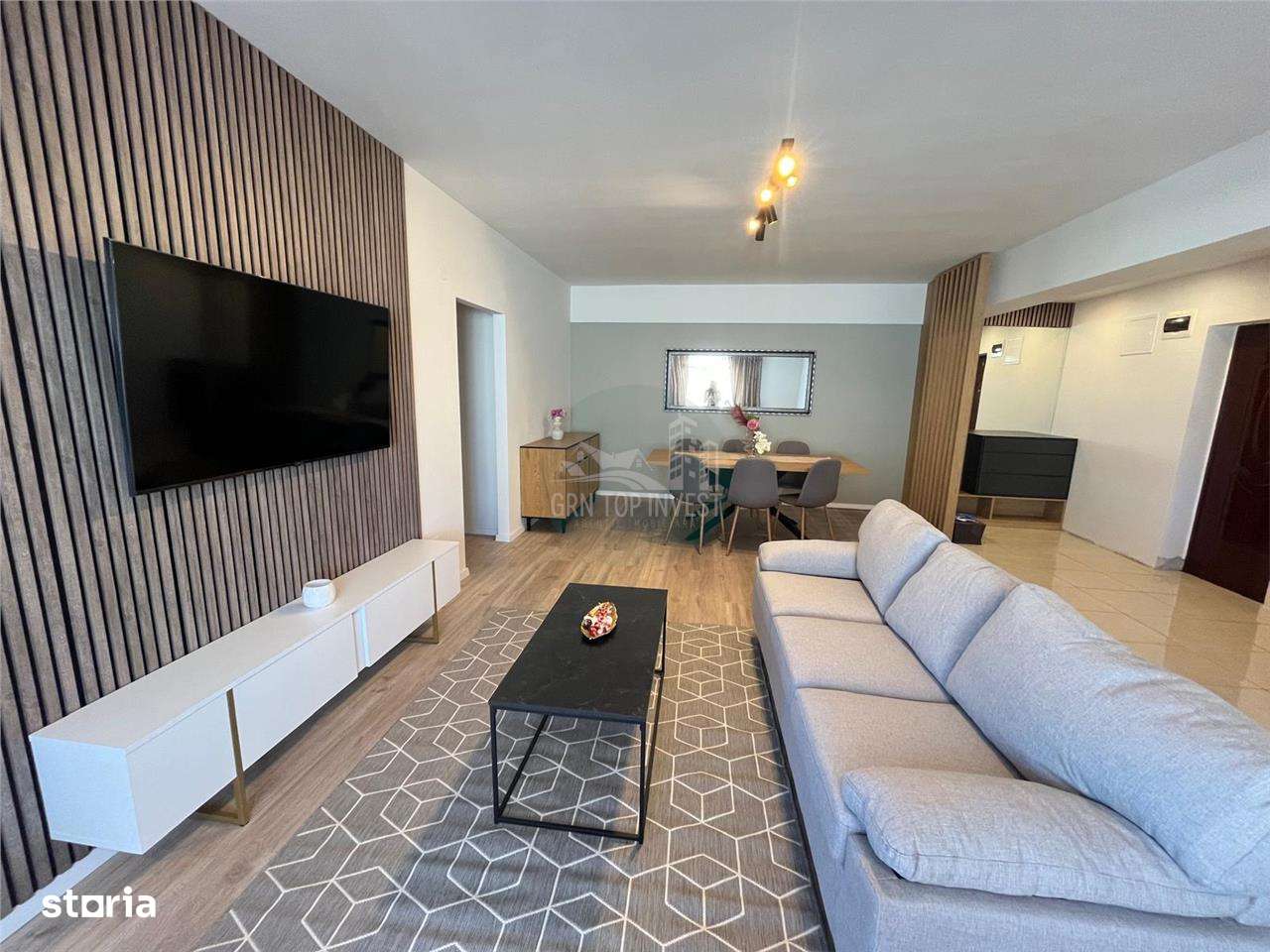 Apartament NOU 3 camere 2 bai balcon si parcare zona centrala - Imagine principală: 5/17