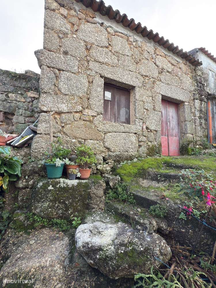 Moradia para Restaurar T3 Venda em Covas e Vila Nova de Oliveirinha,Tá-10