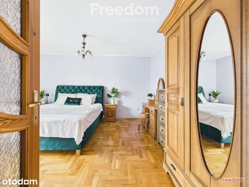 Przestronny piękny dom 220 m² z ogrodem i tarasem - Pełny obrazek: 1/20