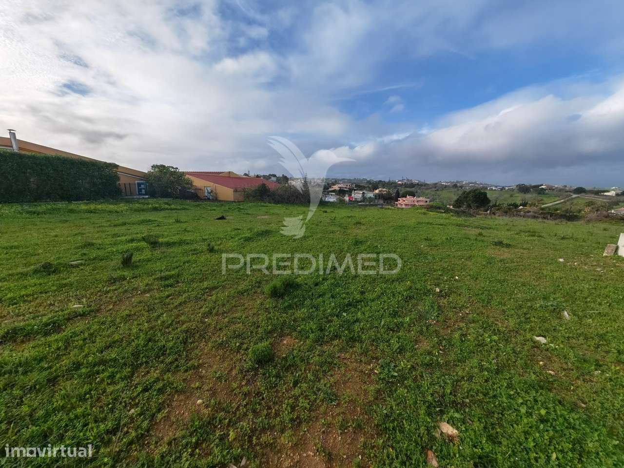 Terreno de 1.290 m2 com projecto aprovado - Grande imagem: 4/5