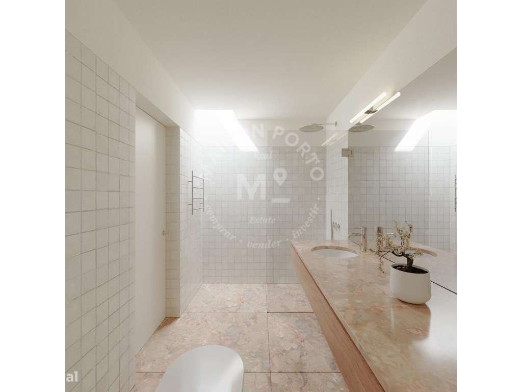 Moradia T4 de 2 Pisos com Suites, Varanda, Pátio e Garagem, inserid...-6