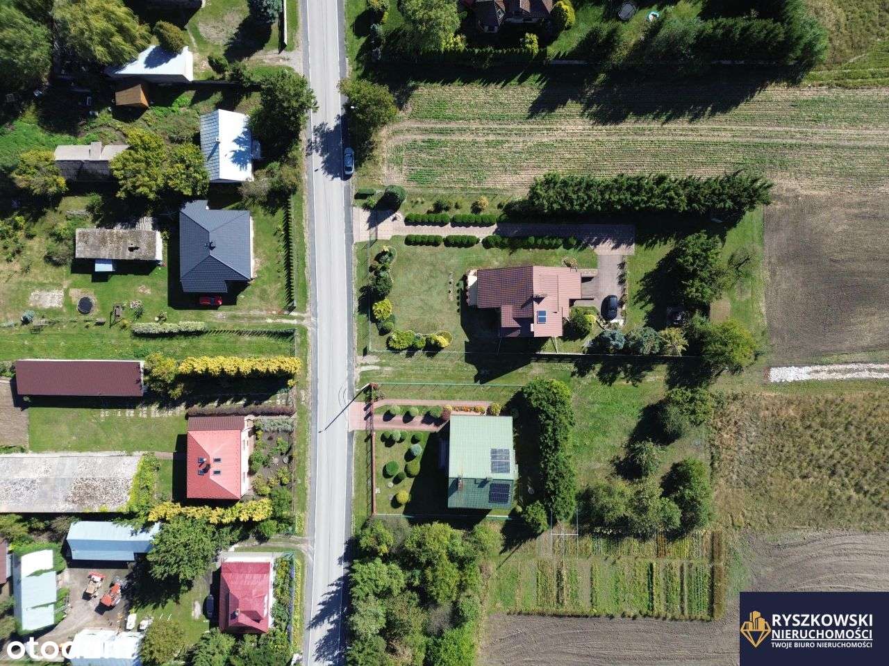 Dom Zwódne, duża zagospodarowana działka 2051m2-15