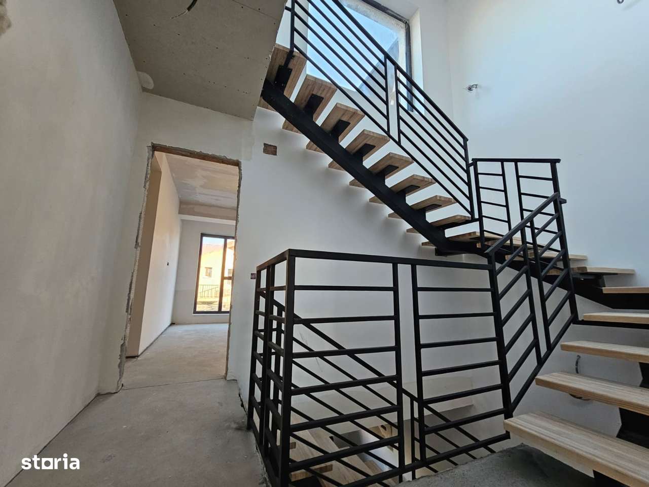 Promotie! Casa P+1+2. Util 153mp. 4 cam. Teren 250mp - Imagine principală: 2/20