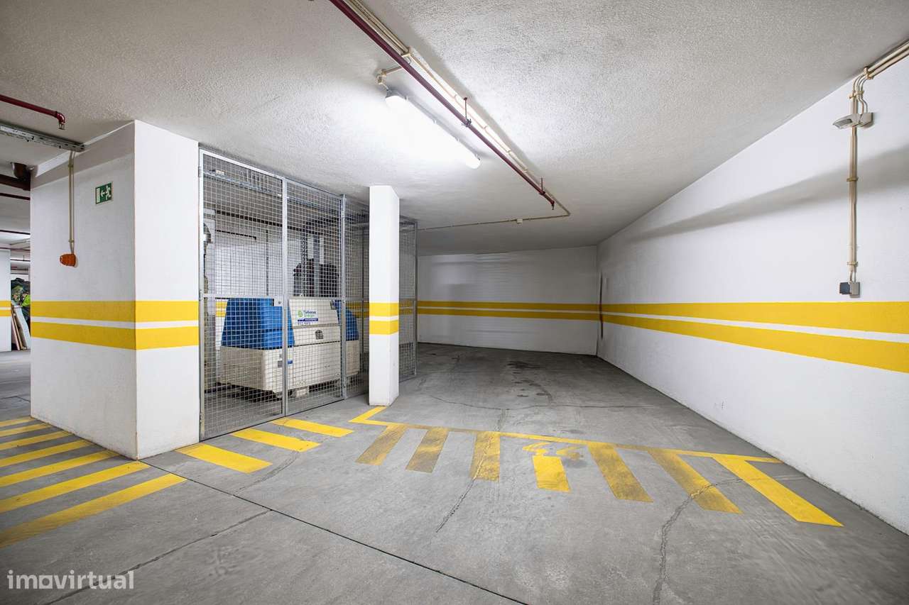 Espaço Comercial Novo em Vila Chã, Amadora-10