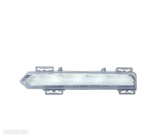 LUZ DIURNA DIREITA PARA MERCEDES CLA C117 11- - 1