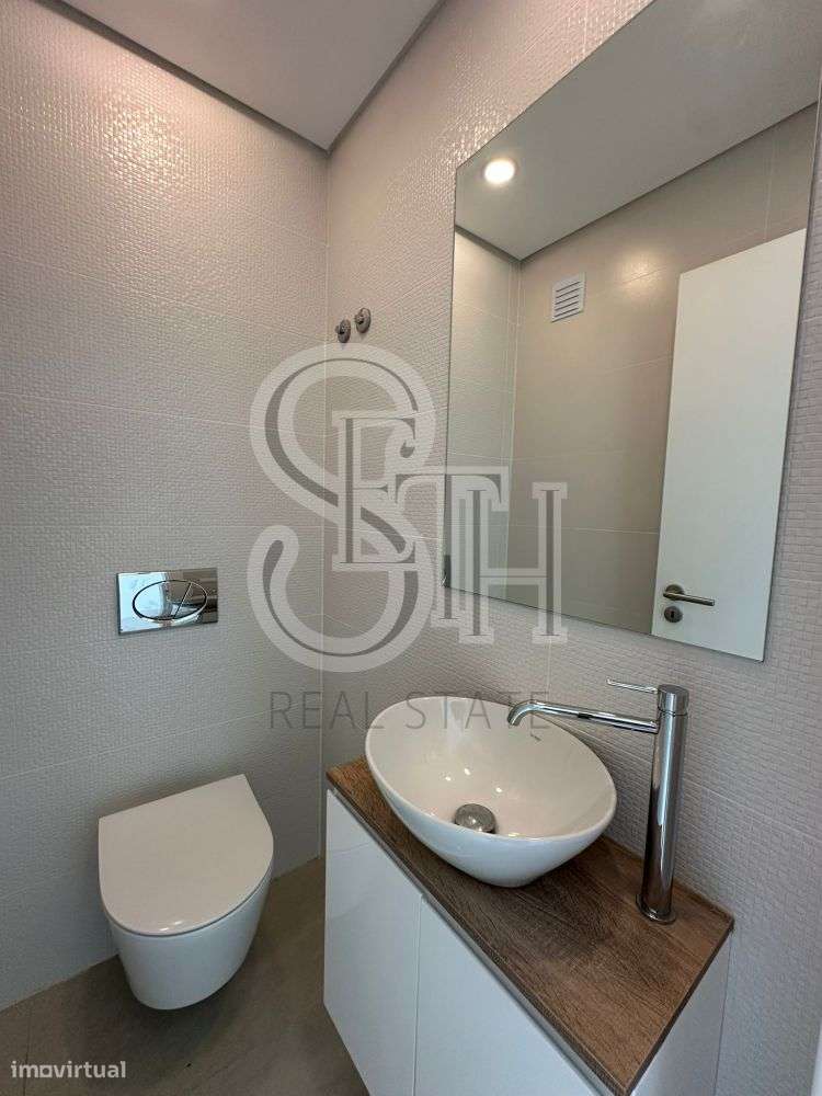 MORADIA V3+1 CENTRO DA CIDADE-15