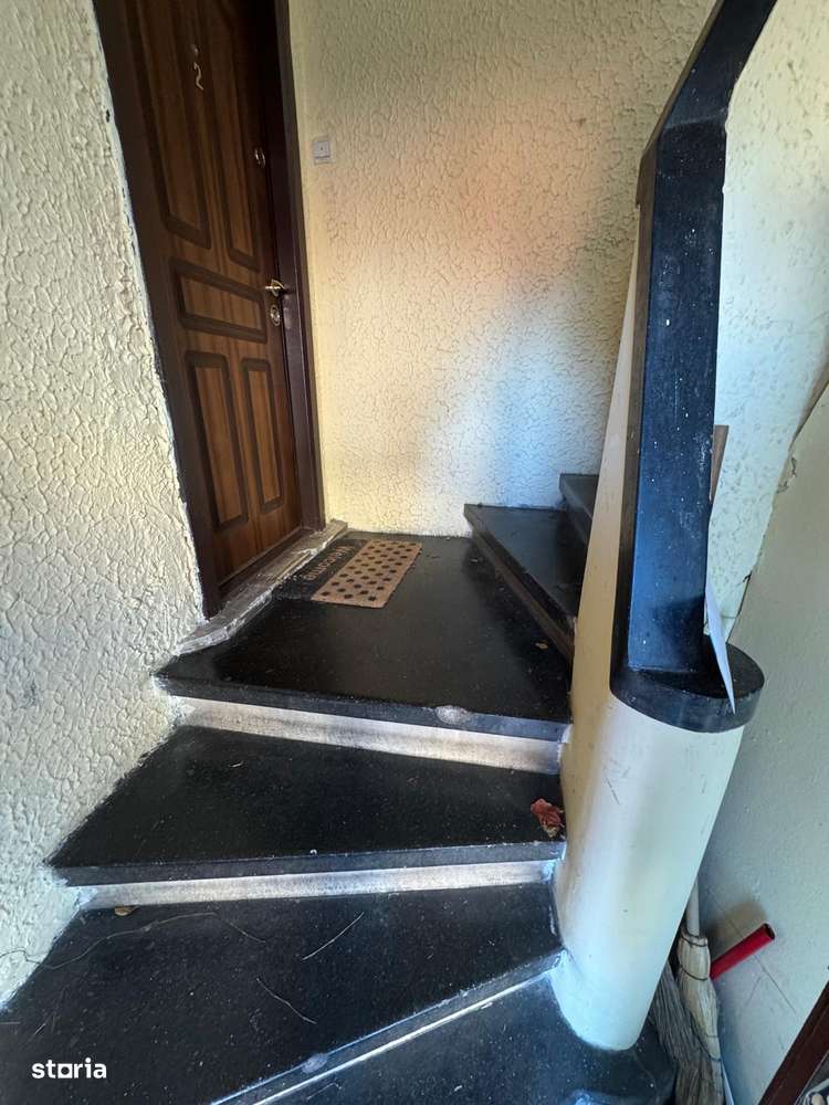 Vanzare apartament patru camere in vila Cotroceni Romniceanu piata-13