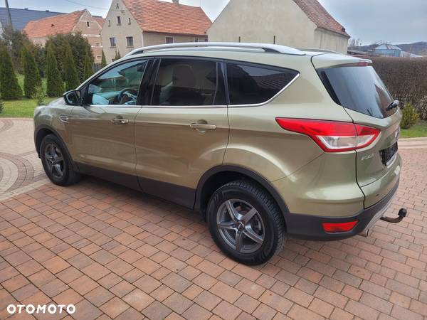 Ford Kuga 2.0 TDCi 4WD Titanium Plus - 12