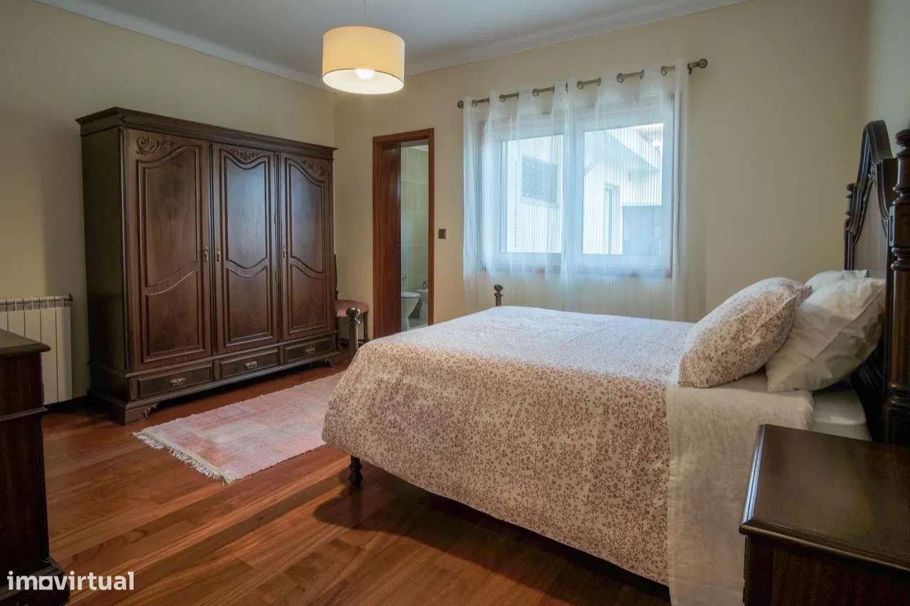 Moradia T5 com Piscina - Esposende-7