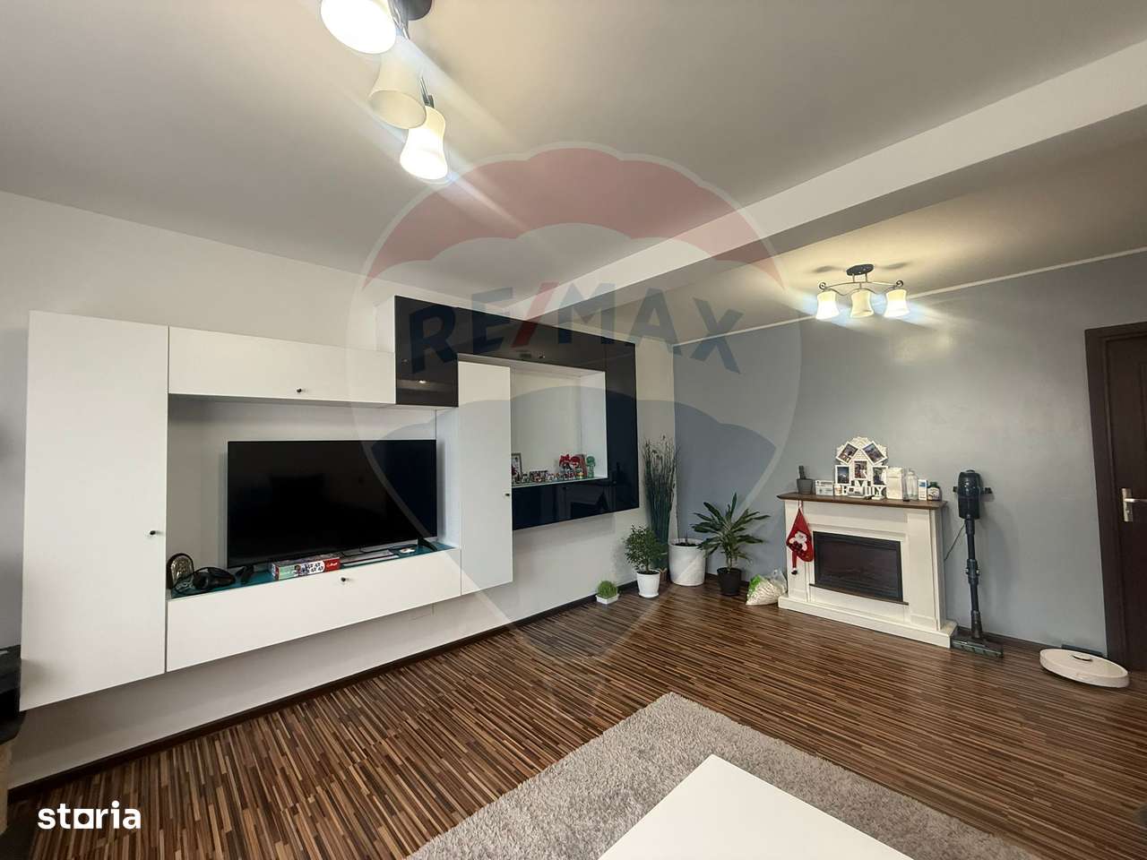 Casă / Vilă cu 5 camere de vânzare-3