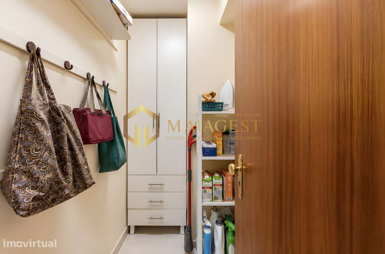 Apartamento T2+1 com Suite e Varanda no Centro de Gaia-16
