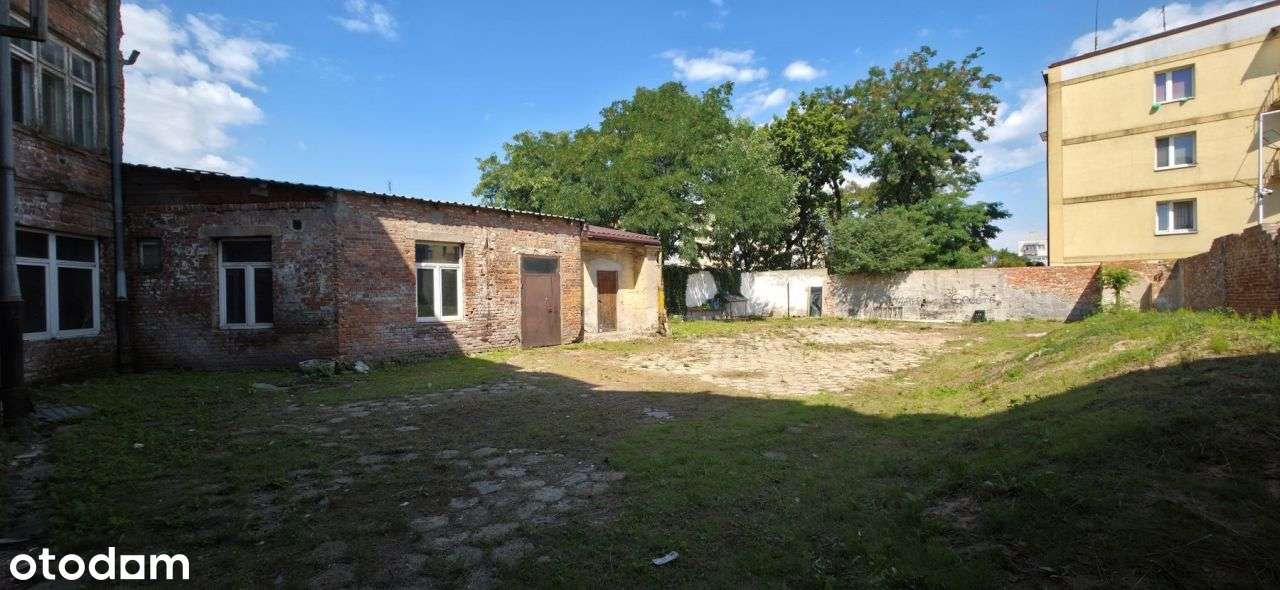 Dom, 640 m², Kutno-5