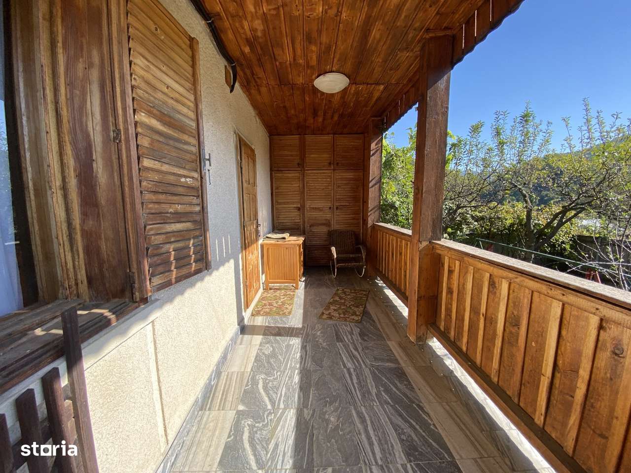 Firiza, casa 10 ari teren-3