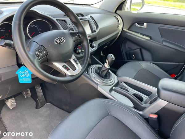 Kia Sportage 2.0 CRDI 2WD Spirit - 11