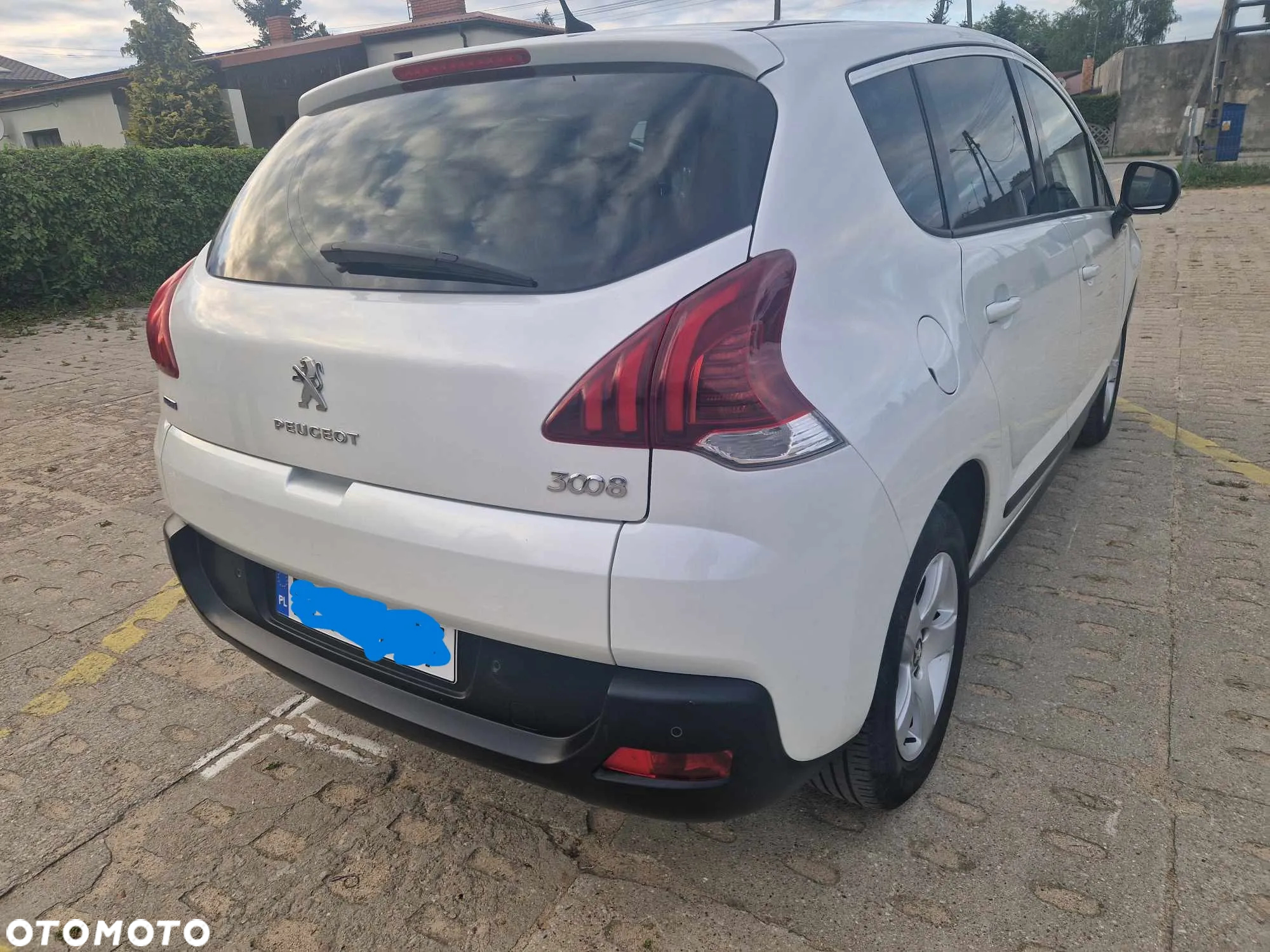 Peugeot 3008 BlueHDi 120 Stop & Start Business-Line - 4