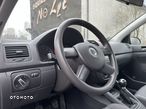 Volkswagen Golf 1.6 Comfortline - 14