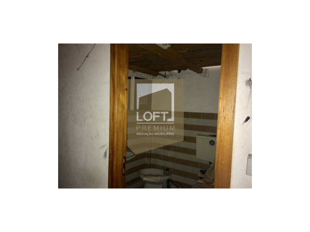 Armazém no Centro de Guimarães - Grande imagem: 5/6