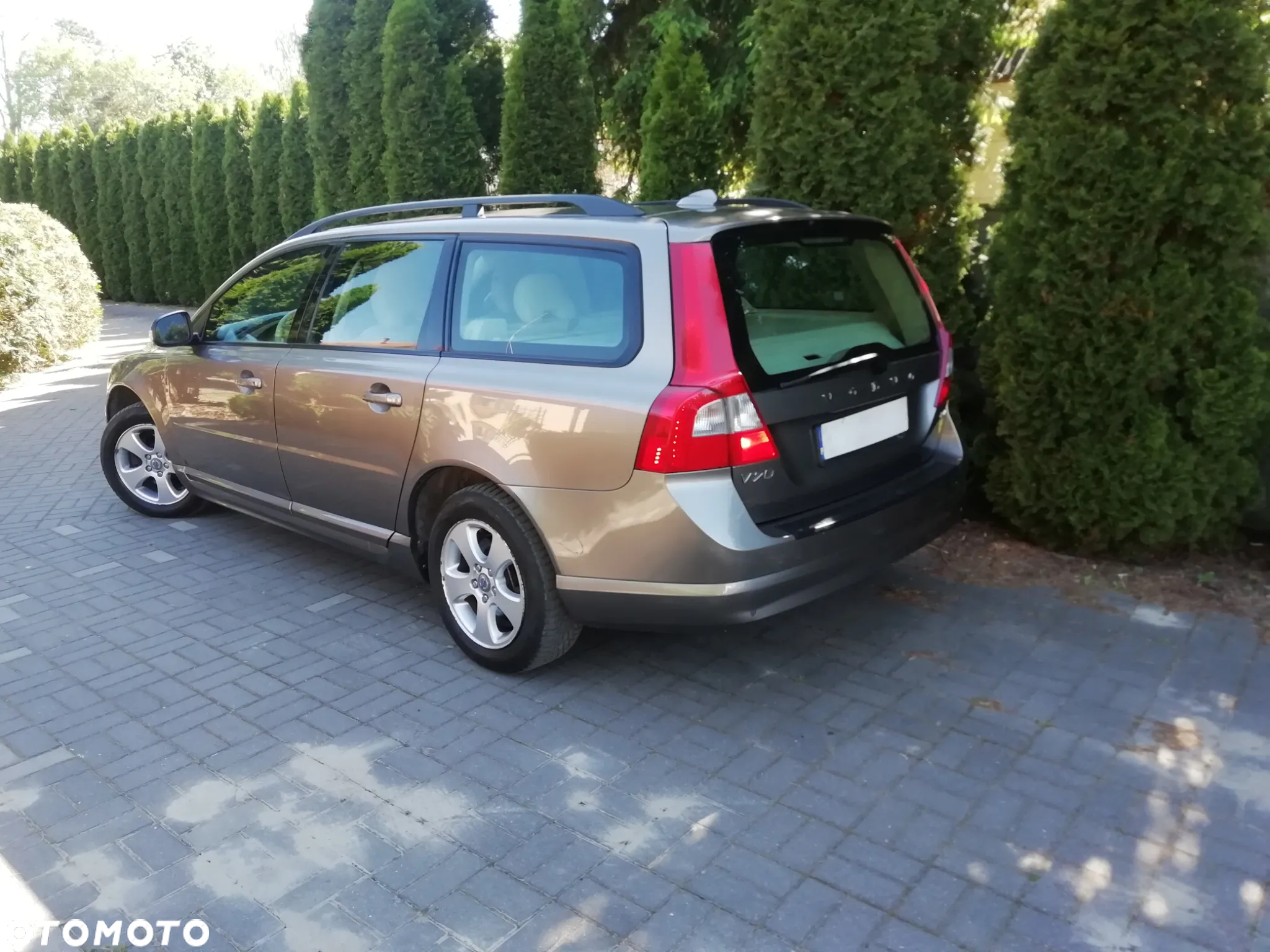 Volvo V70 2.0D Summum - 16