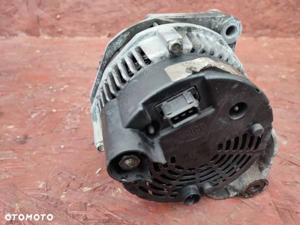 BMW E38 / E39 / E46 / E53. ORYGINALNY ALTERNATOR  DO SILNIKÓW GAMY M57 / M47 ( 2.0D / 2.5D / 3.0D )  BOSCH 150A. O NR: 2 248 296 / 2 247 405 OEM. SPAWNY W 100%. - 7