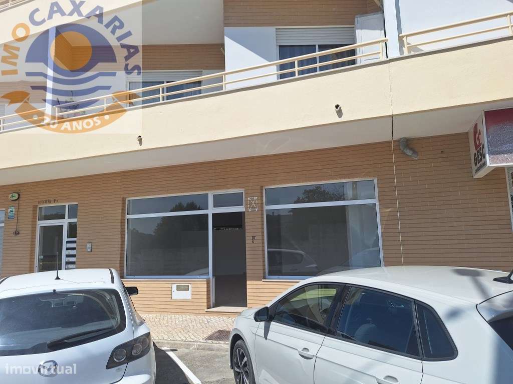 Loja- centro da Vila de Caxarias - Grande imagem: 3/14