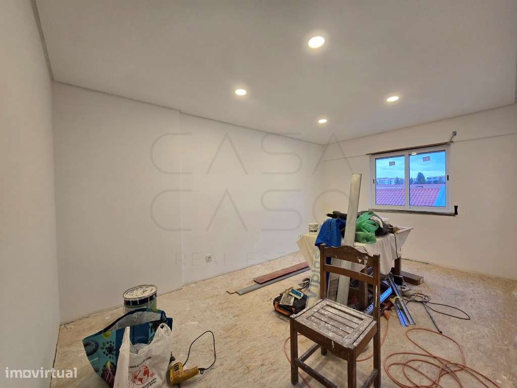 Apartamento T2 totalmente remodelado - Azeda, Setúbal-4