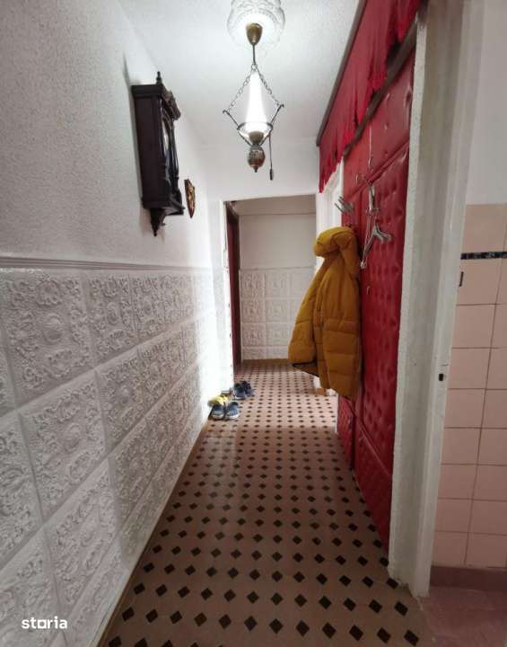 apartament km 4-5, 3 camere, semidecomandat-0