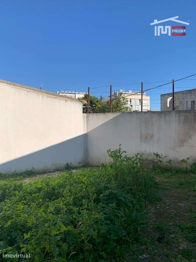 Terreno de 213m² no Montijo com Viabilidade para Prédio de 4 Pisos ... - Grande imagem: 4/34